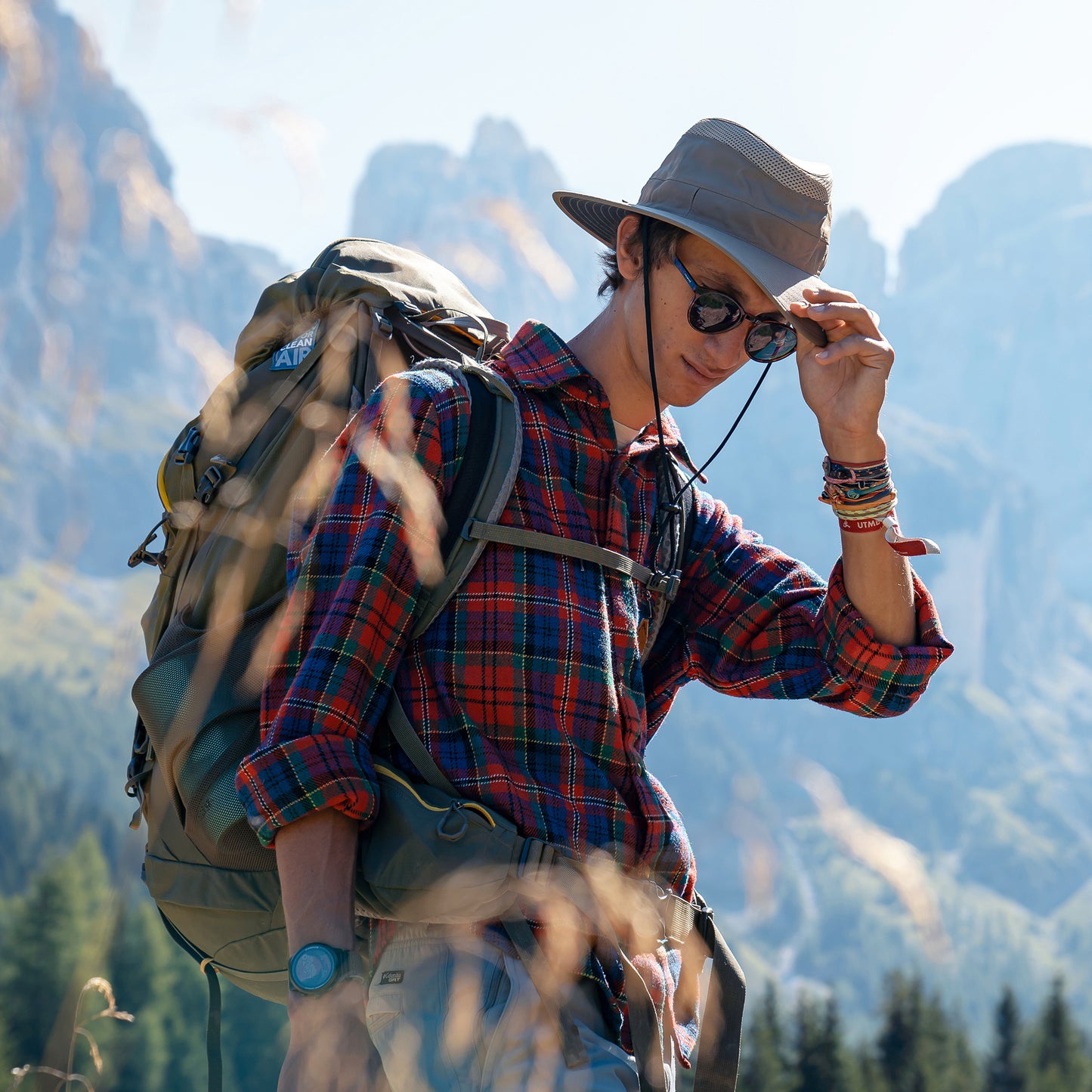 Sombrero de Sol Charter resistente al agua de Sunday Afternoons - Gris