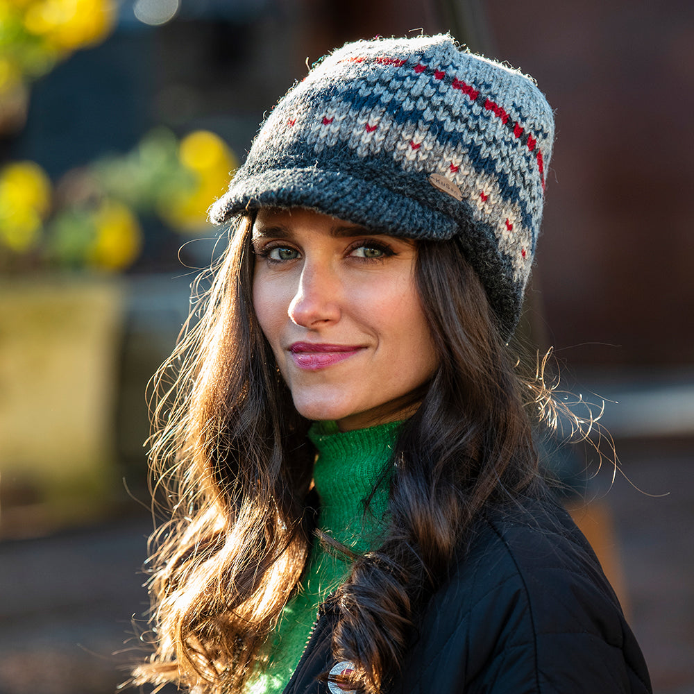 Gorro Beanie con visera Brooklyn Fair Isle de Kusan - Gris-Antracita