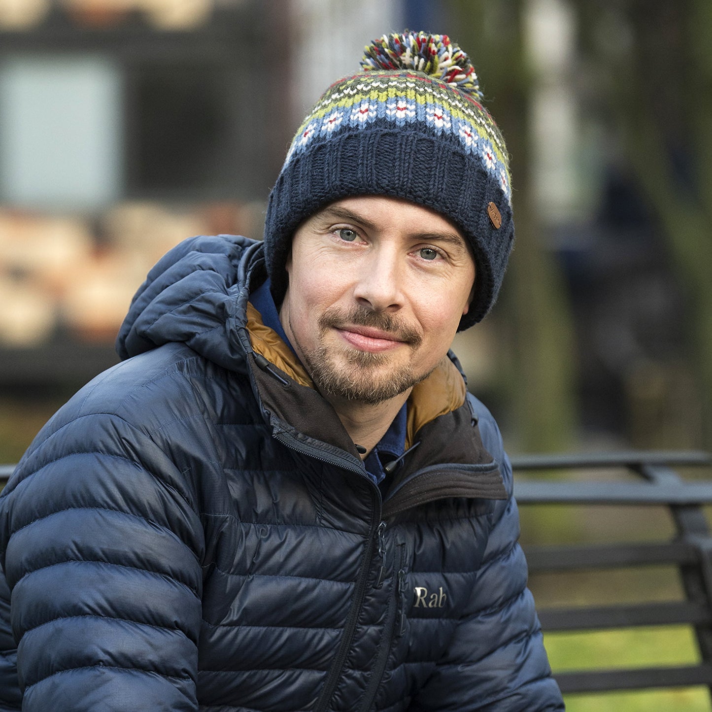 Gorro con pompón Mosaic Patrón temático de Kusan - Azul-Verde
