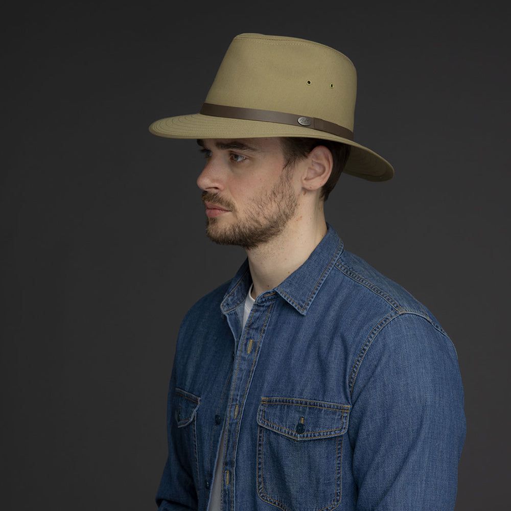 Sombrero Fedora Safari Dalton resistente al agua de Bailey - Beige Arena