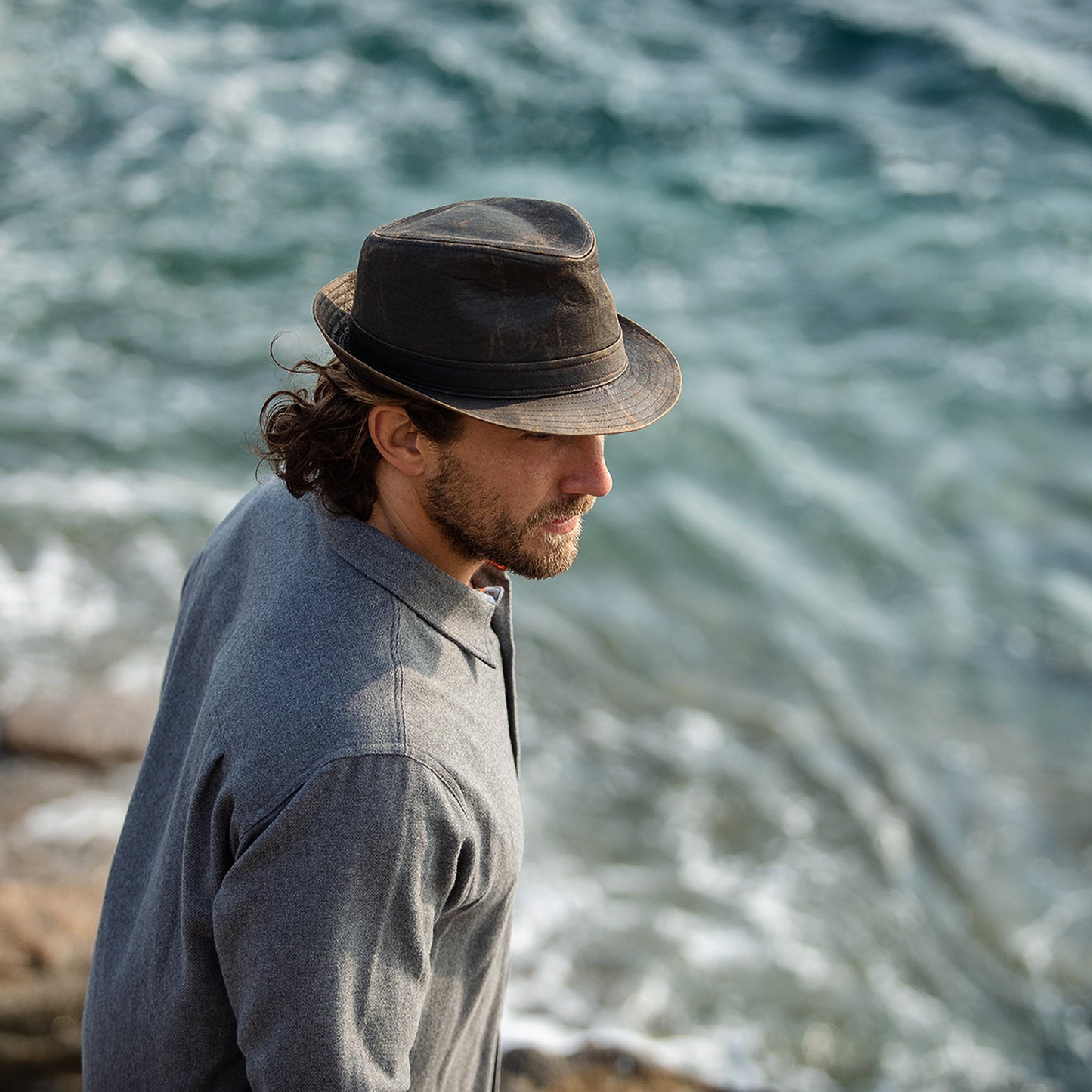 Sombrero Trilby de algodón envejecido de Jaxon & James - Marrón