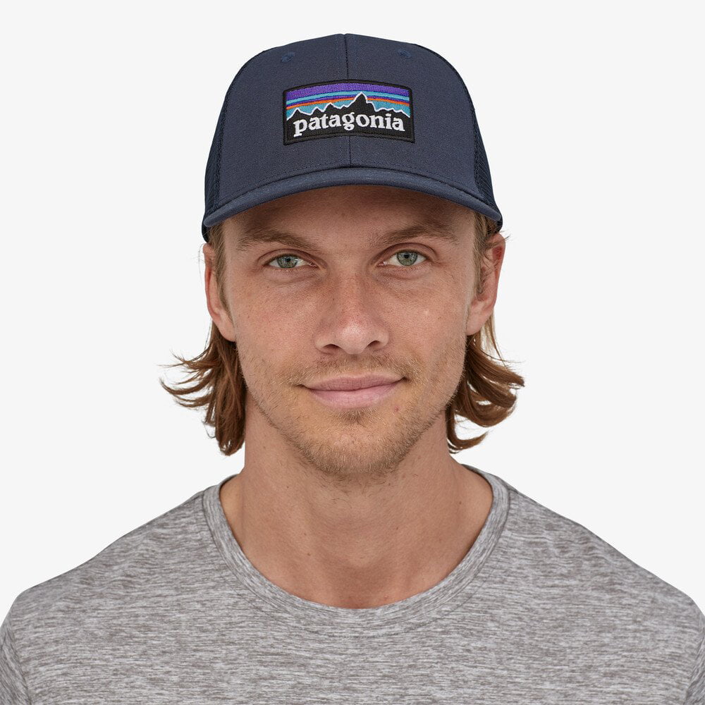 Gorra Trucker P-6 Logo de algodón orgánico de Patagonia - Azul Marino