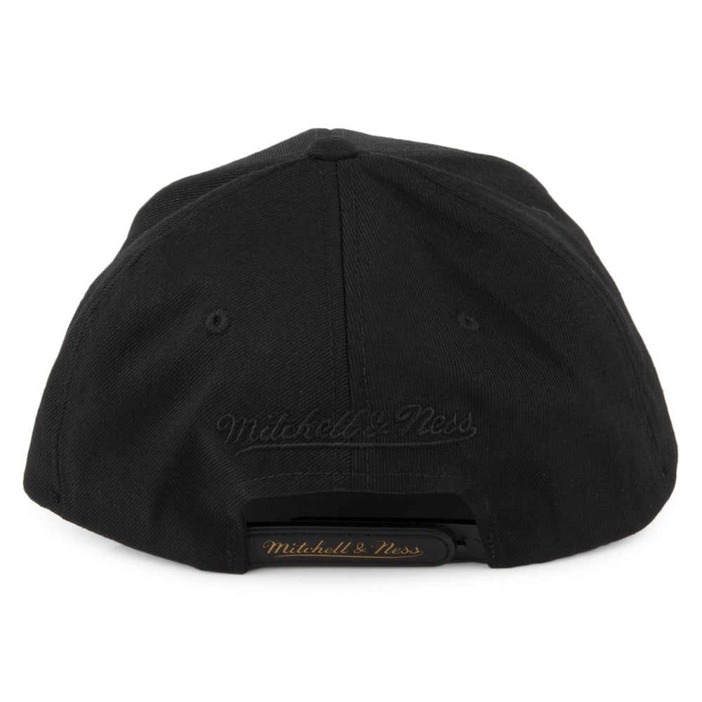 Gorra Snapback Luxe 110 San Antonio Spurs Mitchell & Ness - Negro