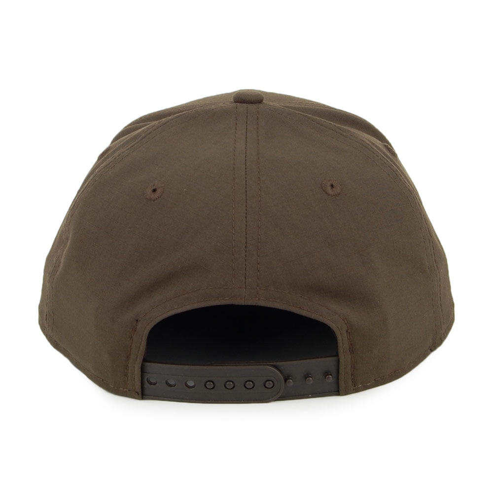 Gorra Snapback 9FIFTY MLB Utility New York Yankees de New Era - Oliva-Dorado