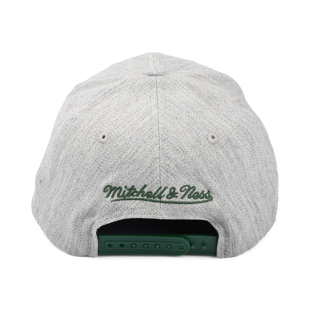 Gorra Snapback NBA Team Heather Redline Milwaukee Bucks de Mitchell & Ness - Gris Jaspeado
