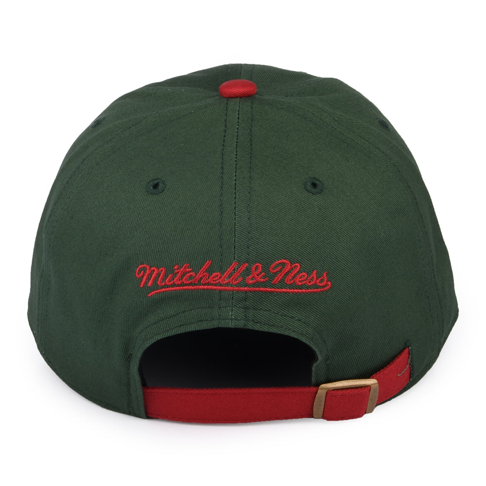 Gorra Strapback NBA 2 Tone HWC Seattle Supersonics de Mitchell & Ness - Verde-Rojo
