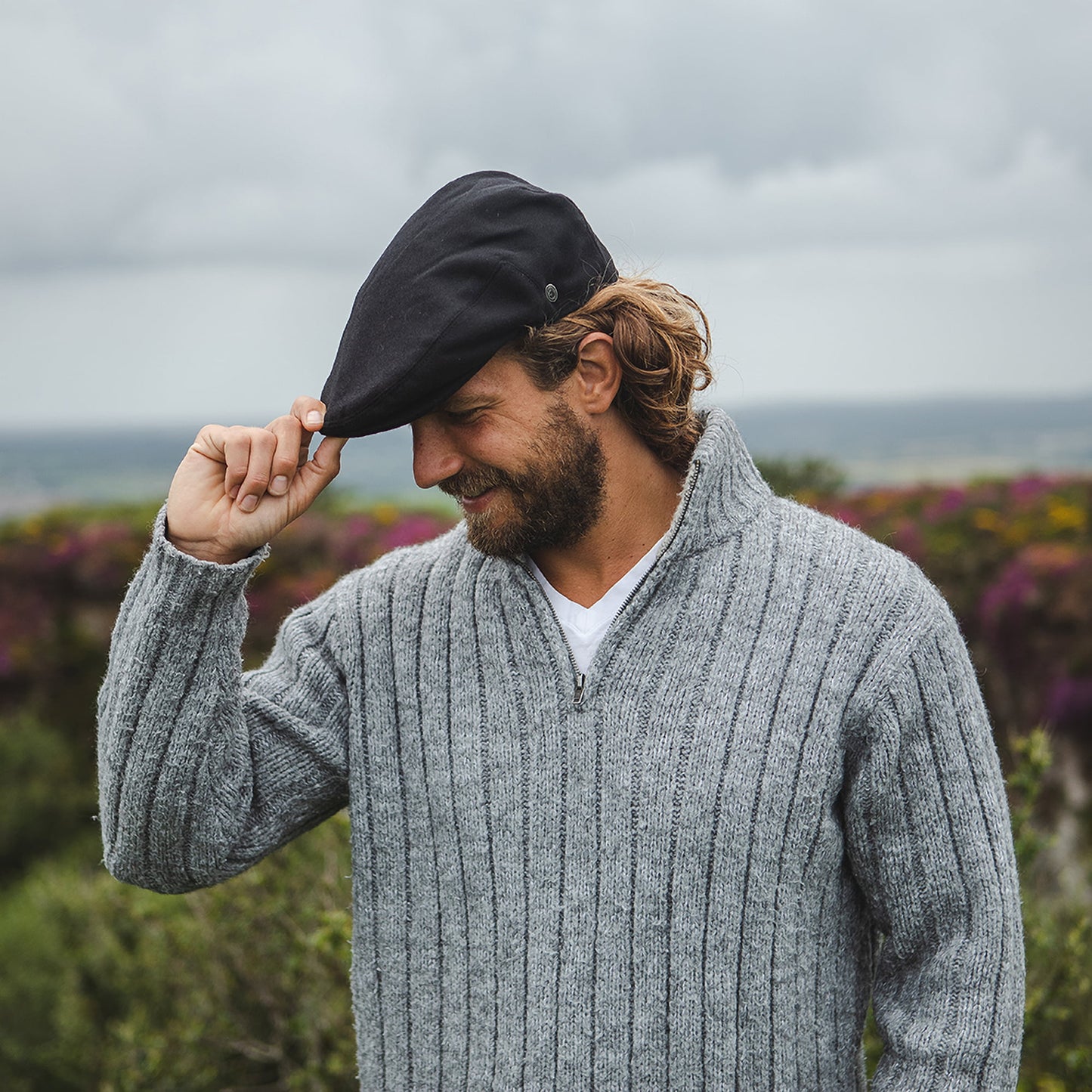 Gorra plana Harlem de lana pura de Jaxon & James Negro al por mayor