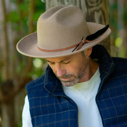 Sombrero Cowboy Adan de fieltro de lana con pluma - Beige Masilla