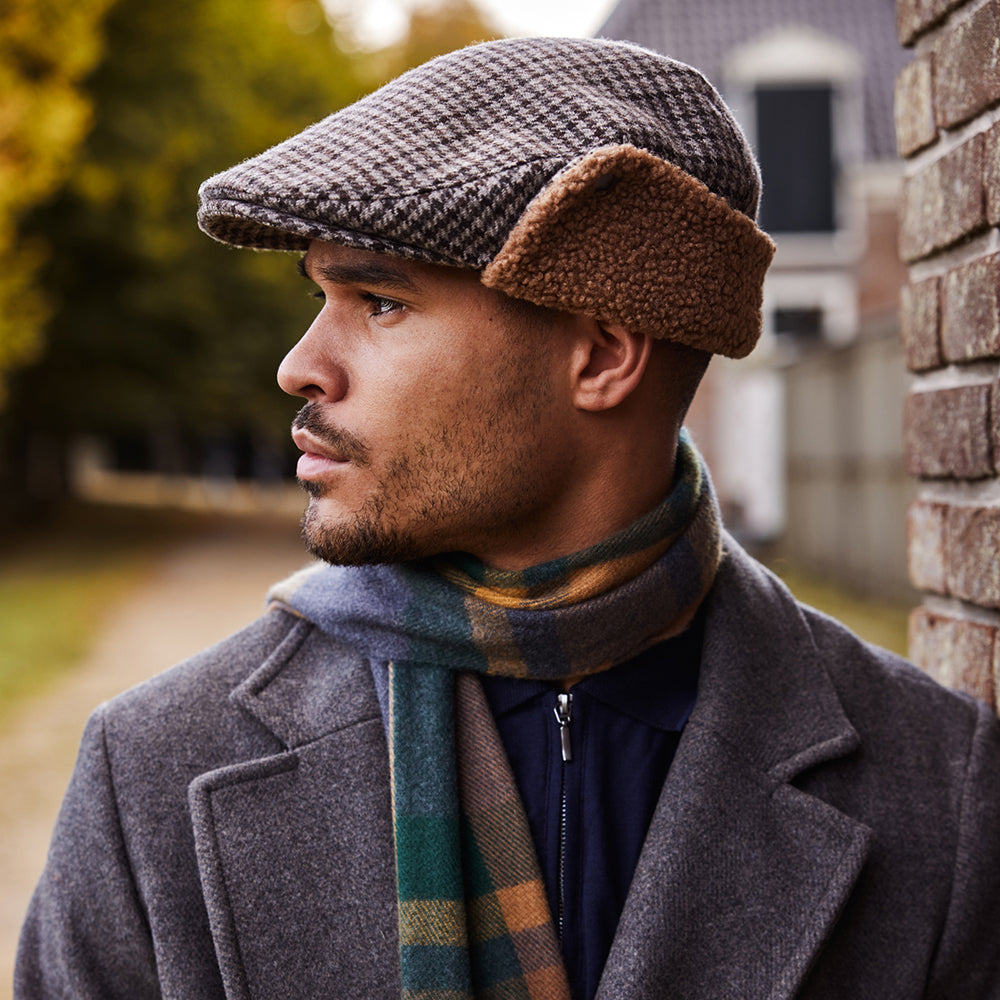 Gorra plana Monzonite pata de gallo con orejeras de Barts - Marrón Oscuro