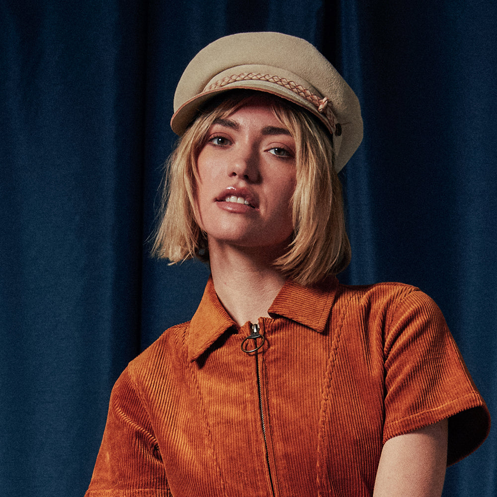 Gorra marinera Kayla Reserve de gamuza de Brixton - Crema