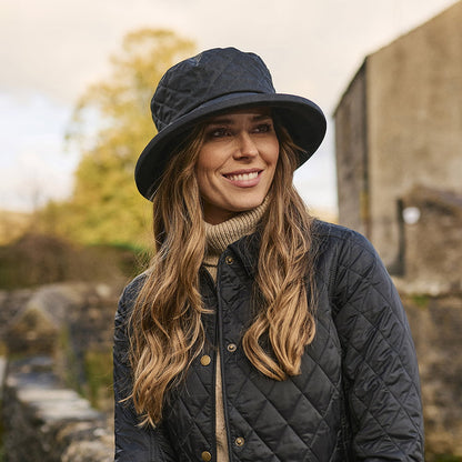 Sombrero de pescador acolchado de algodón encerado británico de Failsworth - Negro