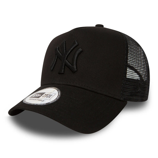 Gorra Trucker MLB Essential New York Yankees de New Era - Negro sobre Negro