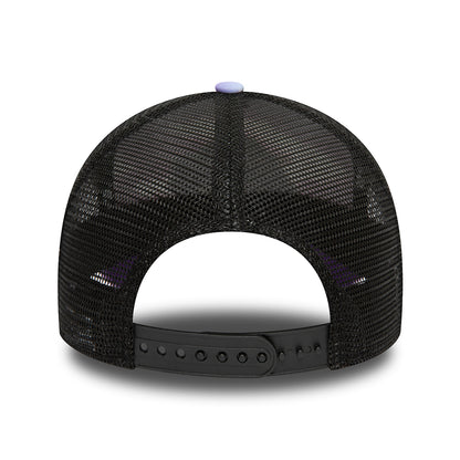 Gorra Trucker A-Frame NBA Cloud AOP L.A. Lakers de New Era - Morado-Blanco