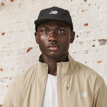 Gorra 5 paneles Everyday reciclada de New Balance - Negro
