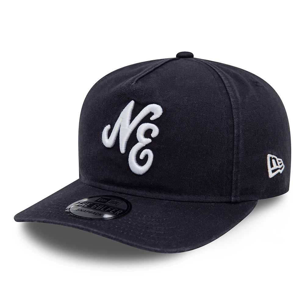 Gorra de béisbol Golfer - NE pre-curvada sin estructurar de algodón lavado de New Era - Azul Marino-Blanco