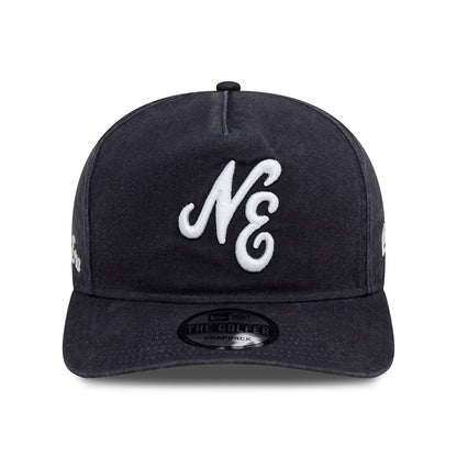 Gorra de béisbol Golfer - NE pre-curvada sin estructurar de algodón lavado de New Era - Azul Marino-Blanco