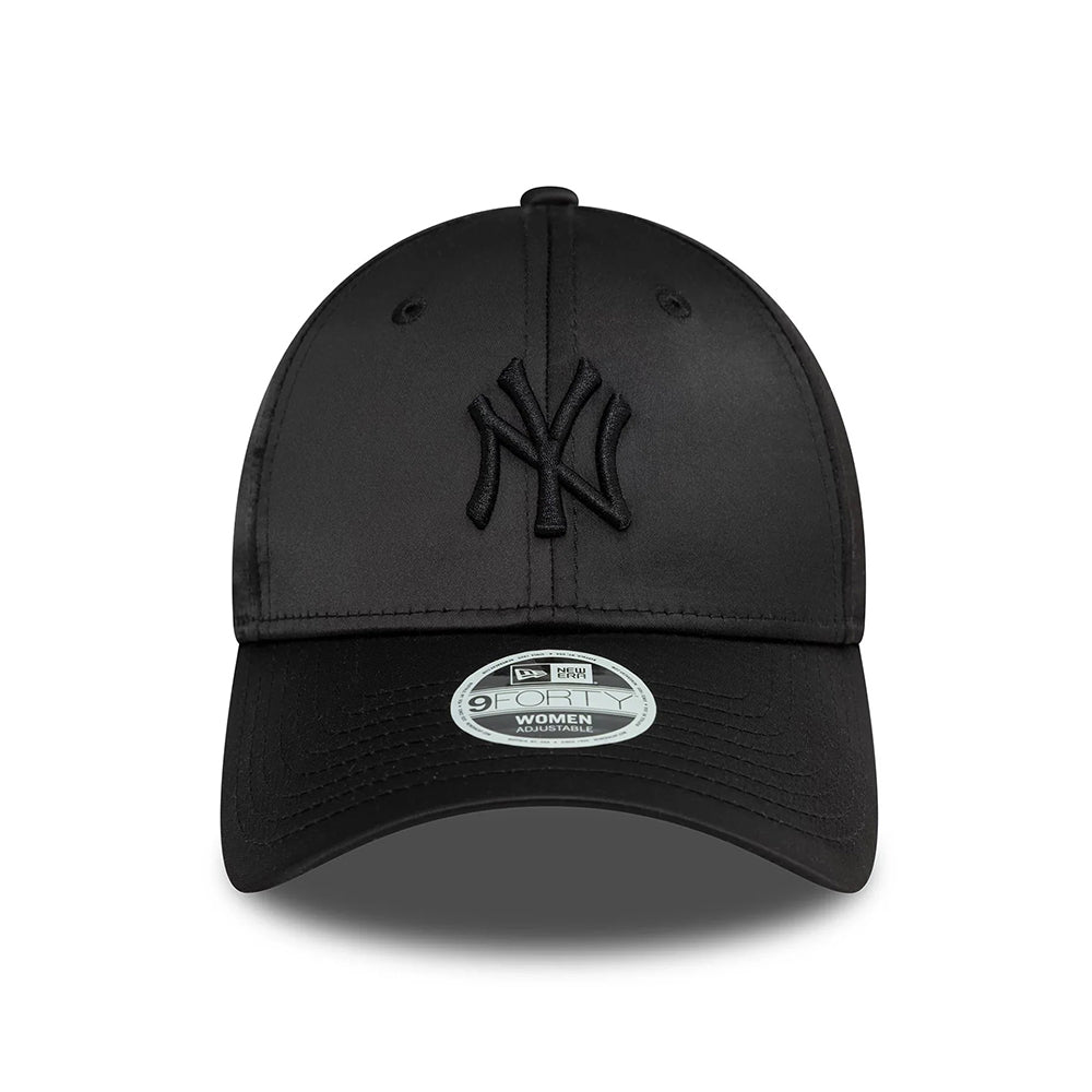 Gorra de béisbol 9FORTY MLB Satin New York Yankees para mujeres de New Era - Negro sobre Negro