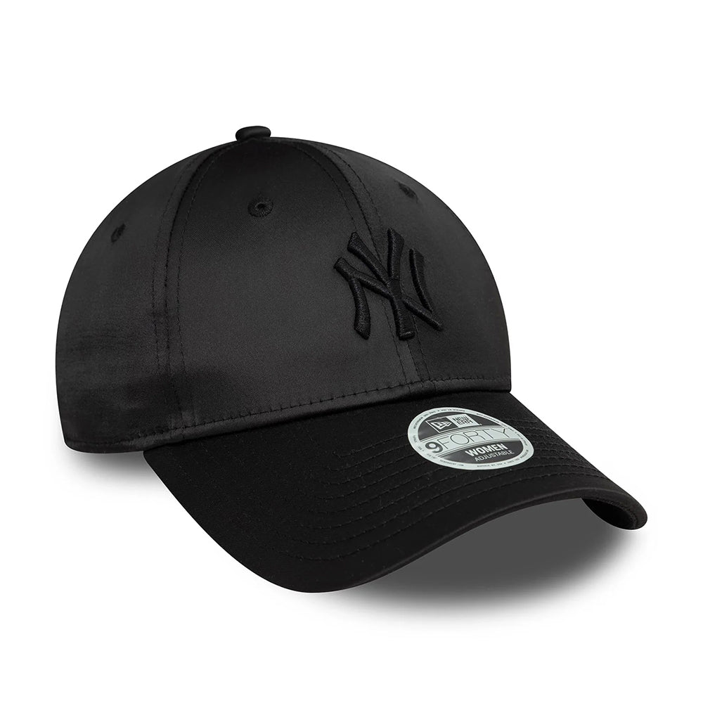 Gorra de béisbol 9FORTY MLB Satin New York Yankees para mujeres de New Era - Negro sobre Negro