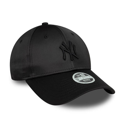 Gorra de béisbol 9FORTY MLB Satin New York Yankees para mujeres de New Era - Negro sobre Negro
