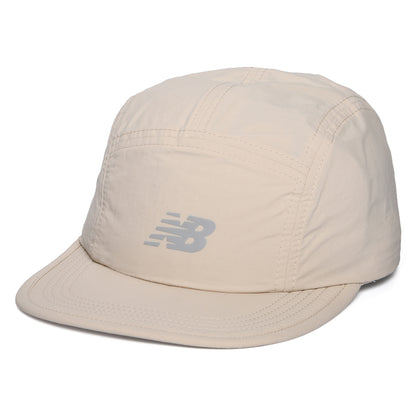 Gorra 5 paneles Everyday reciclada de New Balance - Piedra