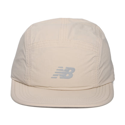 Gorra 5 paneles Everyday reciclada de New Balance - Piedra
