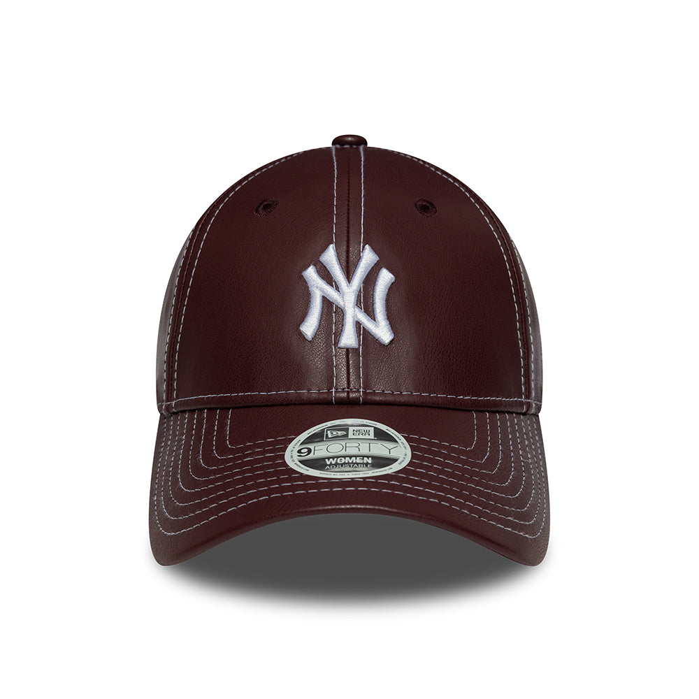 Gorra de béisbol 9FORTY MLB pespunte PU New York Yankees para mujeres de New Era - Burdeos-Blanco