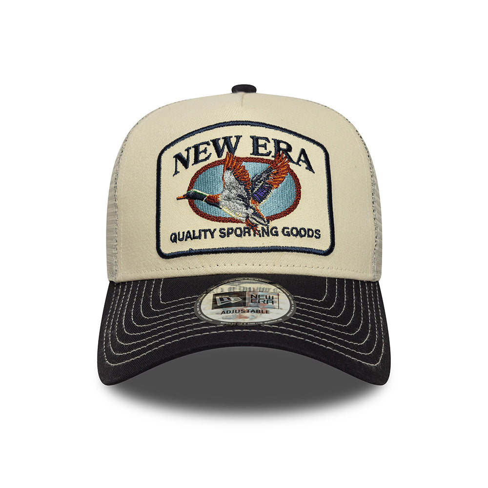 Gorra de camionero A-Frame Animal Patch Pato de New Era - Crema-Azul Marino