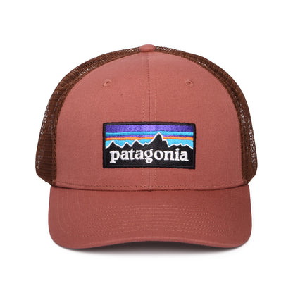 Gorra Trucker P-6 Logo de algodón orgánico de Patagonia - Arcilla