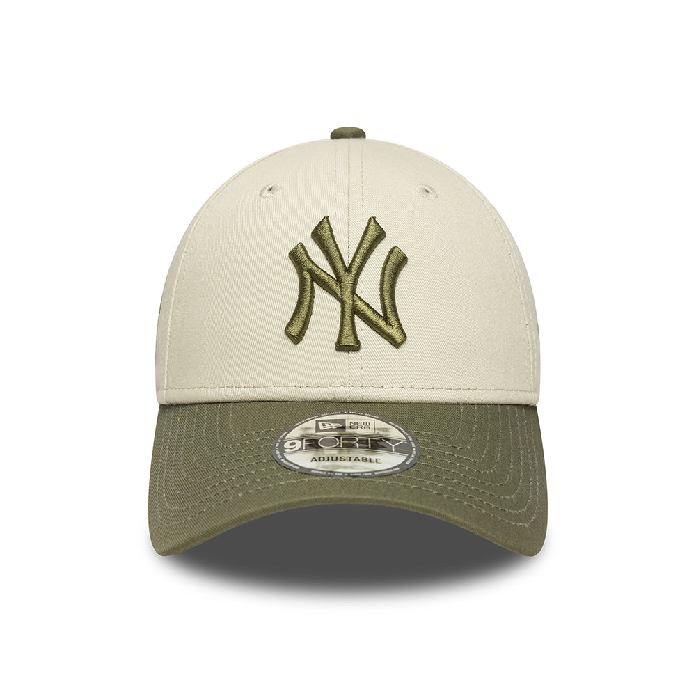 Gorra de béisbol 9FORTY MLB Side Patch New York Yankees de New Era - Piedra-Oliva