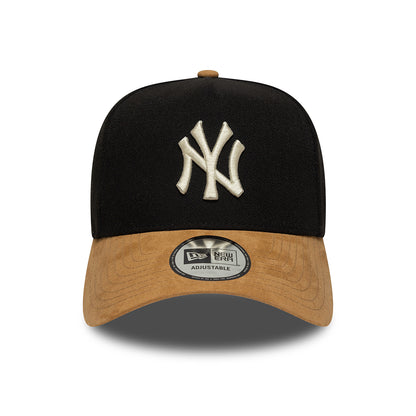 Gorra Snapback 9FORTY A-Frame MLB Suede Visor New York Yankees de New Era - Negro-Camel