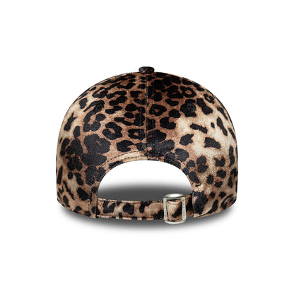 Gorra de béisbol 9FORTY MLB Leopard Velour New York Yankees para mujeres de New Era - Marrón-Crema