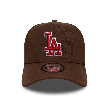 Gorra Snapback 9FORTY - MLB Outline Script L.A. Dodgers de New Era - Chocolate