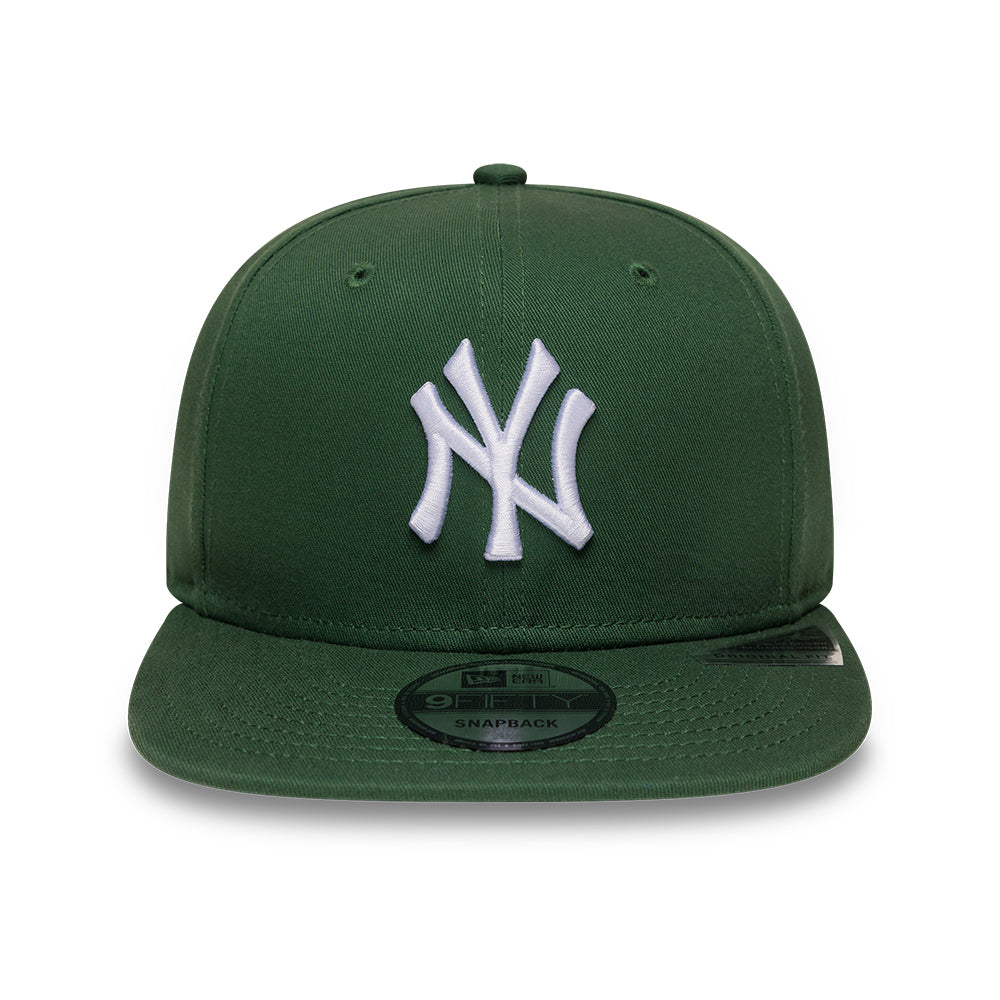 Gorra Snapback 9FIFTY MLB League Essential New York Yankees de New Era - Verde Oscuro-Blanco