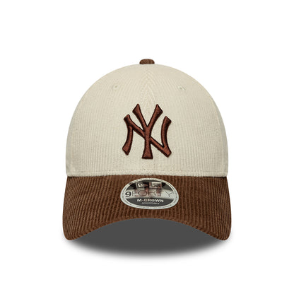 Gorra de béisbol 9FORTY M-Crown MLB Cord New York Yankees de New Era - Crema-Marrón Intenso