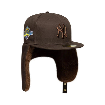 Gorra de béisbol 59FIFTY MLB World Series Dogear New York Yankees con orejeras de New Era - Marrón