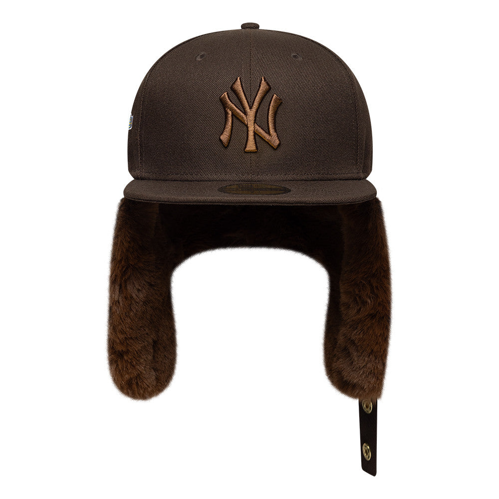 Gorra de béisbol 59FIFTY MLB World Series Dogear New York Yankees con orejeras de New Era - Marrón
