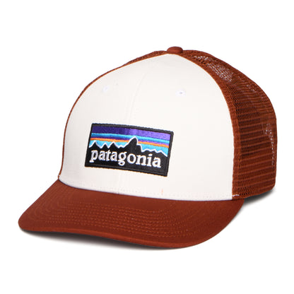 Gorra de camionero P-6 Logo de algodón orgánico de Patagonia - Blanco-Ladrillo