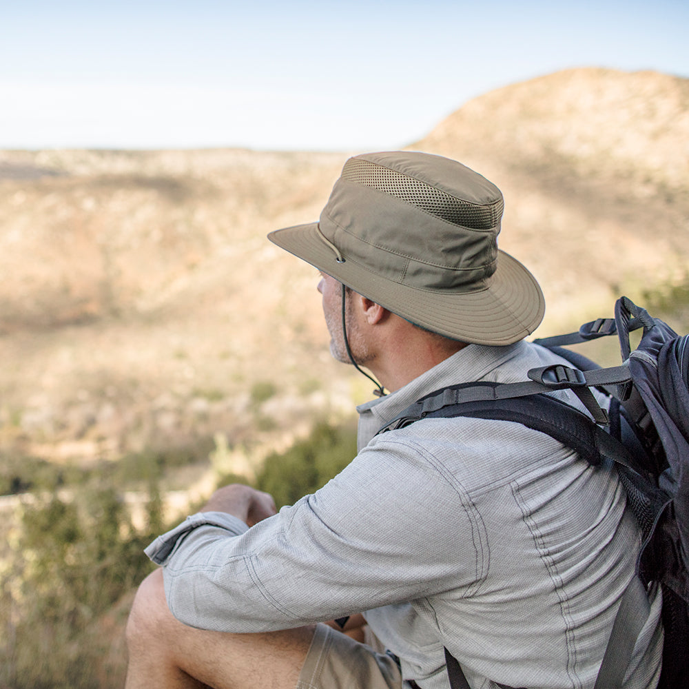 Sombrero Charter Escape de Sunday Afternoons - Arena