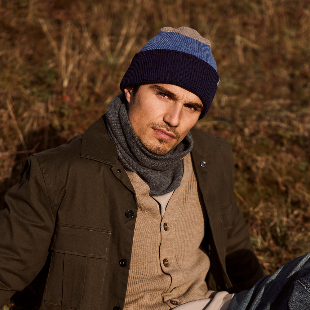 Gorro Beanie Walnur de lana merino de Barts - Azul