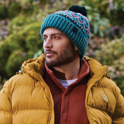 Gorro con pompón Arctic Fair Isle de Failsworth - Verde Azulado-Multi