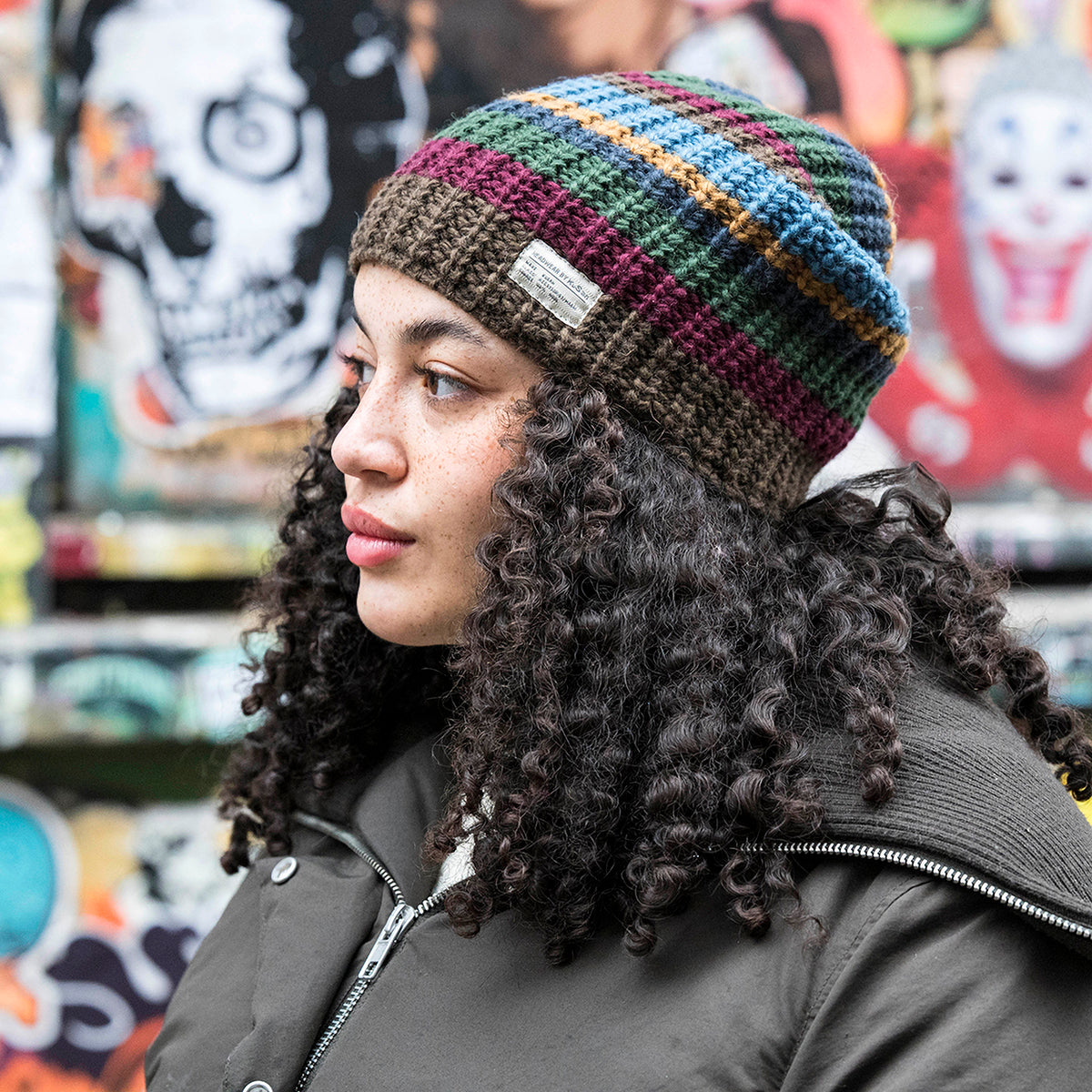 Gorro Beanie Cardi Flexible de Kusan - Marrón-Verde
