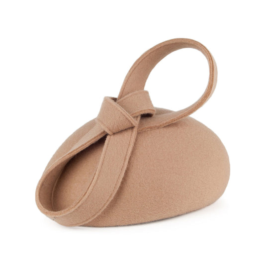 Sombrero Pillbox Carlita de lana con espiral de Whiteley - Camel