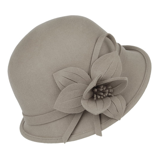 Sombrero Cloche Flor de fieltro de lana de Failsworth - Latte
