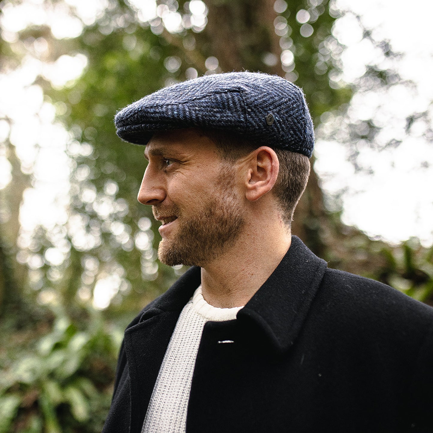 Gorra plana Dunmore de Tweed Donegal diseño de espiga de Jaxon & James - Azul Marino-Negro