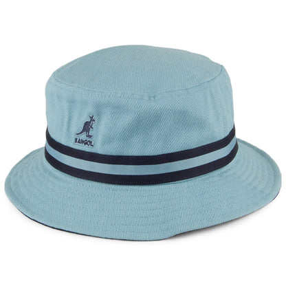 Sombrero de pescador Stripe Lahinch de Kangol - Azul Claro
