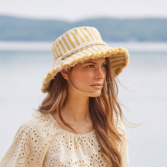 Sombrero de pescador mujeres de algodón con franjas de Seeberger - Crema-Miel