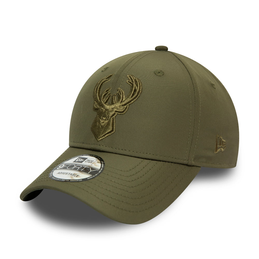 Gorra de béisbol 9FORTY NBA Tonal Nylon Milwaukee Bucks de New Era - Verde Oliva
