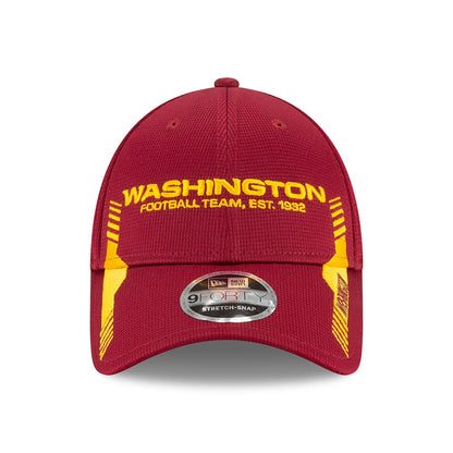 Gorra de béisbol 9FORTY Stretch Snap NFL Sideline Home Washington Football Team de New Era - Burdeos-Dorado