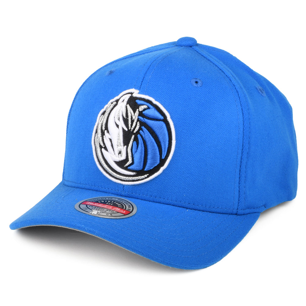 Gorra Snapback NBA Team Ground Stretch Dallas Mavericks de Mitchell & Ness - Azul