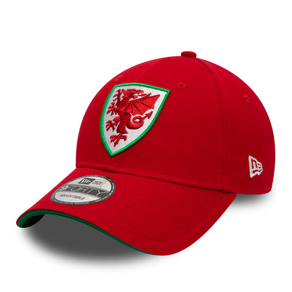 Gorra de béisbol 9FORTY Core Football Association of Wales de New Era - Escarlata-Verde